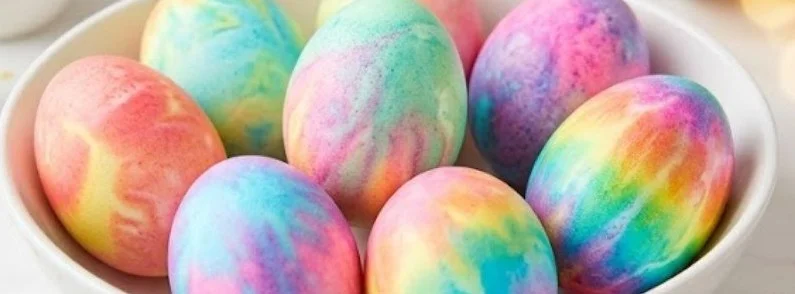 Baking Soda Painted Easter Eggs