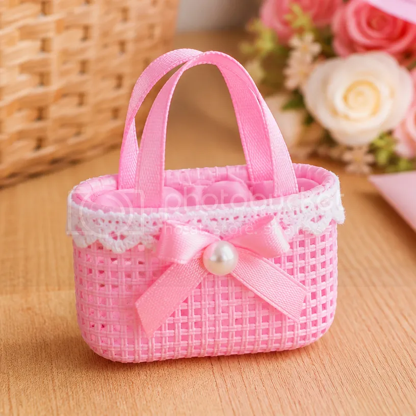 DIY Tiny Doll Bag Tutorial: Easy Craft 22 How to Make a Tiny Doll Bag: Easy Craft Tutorial